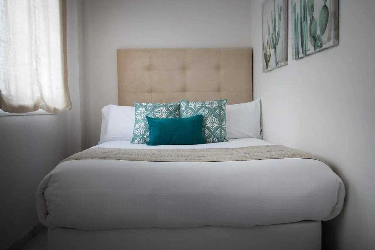 Holidays2Malaga Pena Parking & French Balcony & Smart Tv Apartmán