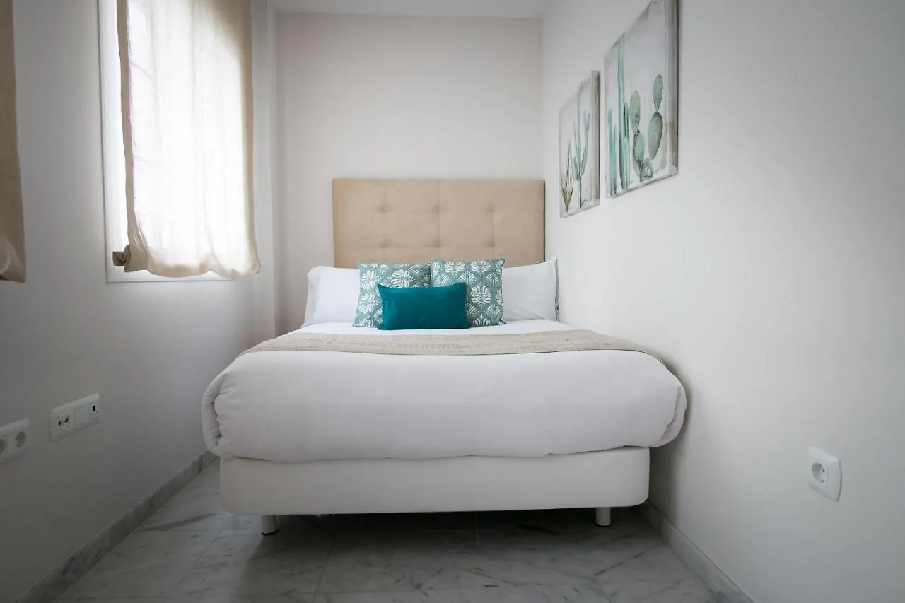 Apartment Holidays2Malaga Pena Parking & French Balcony & Smart Tv